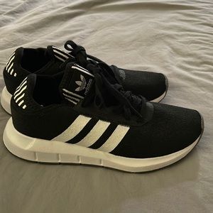 Adidas Swift Run